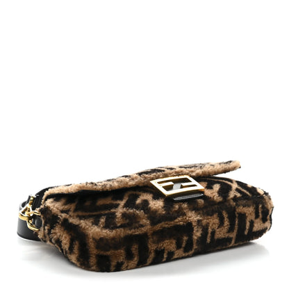 Fendi Shearling Vitello Dolce Macro FF 1974 Baguette Tobacco
