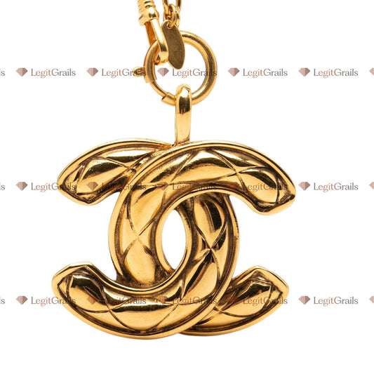 CHANEL Plated Quilted Pendant